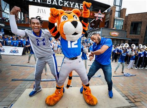 The Memorable Moves: When the Memphis Tigers Sports Mascot Dances into the Hearts of Fans